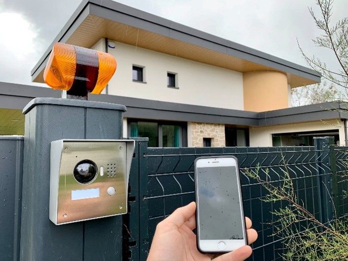Installation et configuration d'une alarme intrusion dans une maison du Finistère