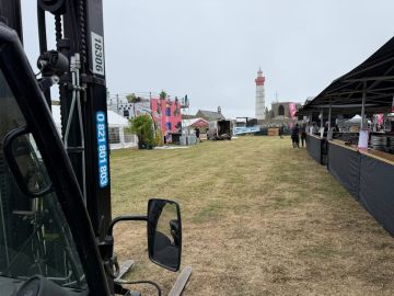🎉 Top départ pour le Le P’tit Ouestival ! 🎶
Nous sommes fiers d’être partenaires de cet événement incontournable de la pointe saint Mathieu 🥳

Voltstage...